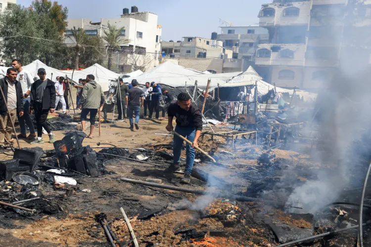 More than 20 killed in Israeli attacks in Gaza, international pressure increased due to attack on church