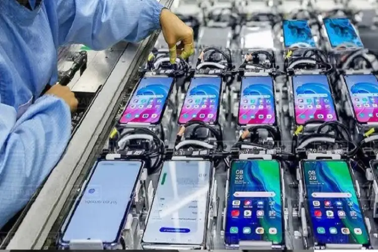India emerges as a global mobile manufacturing powerhouse, says CDS study