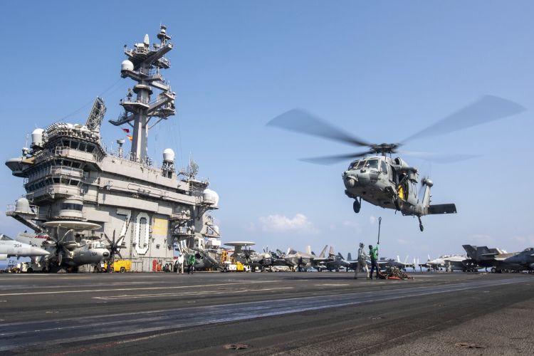 Iranian helicopters surround US warship in Gulf of Oman, tensions rise again