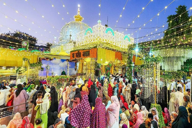 Muslim organizations react sharply to the notice of Ajmer Dargah's Nazim, said- it is shameful