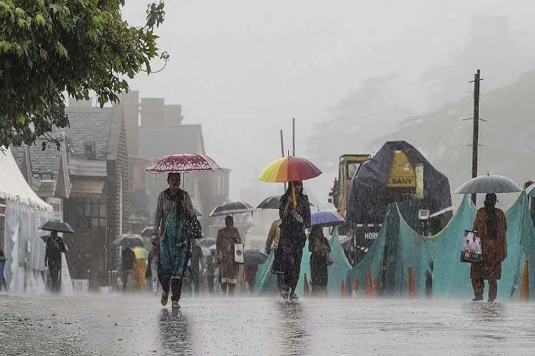 Possibility of rain in Delhi, minimum temperature 2.3 degrees below normal