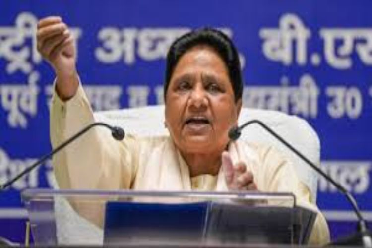 The assurance of not removing the word secularism from the Preamble of the Constitution is commendable: Mayawati