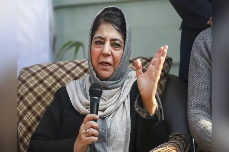 Mehbooba demands probe into killing of suspected drug peddler in Jammu