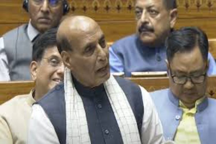 India will not hesitate to go to any extent against terrorism: Defense Minister Rajnath Singh