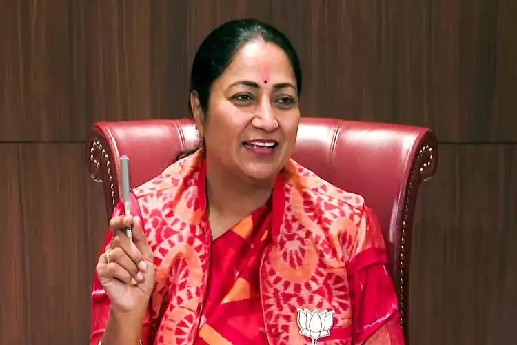 Chief Minister Rekha Gupta launched the cleanliness drive 'Free Delhi from Garbage'