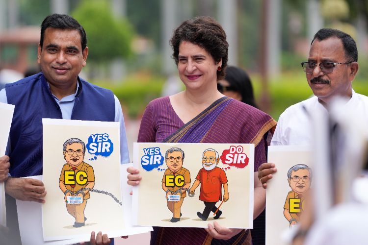 Many opposition leaders including Kharge protested against SIR