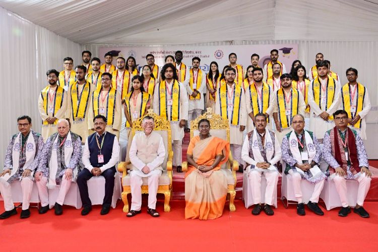 Talented youth should shape India's future: President Murmu at IIT-ISM convocation