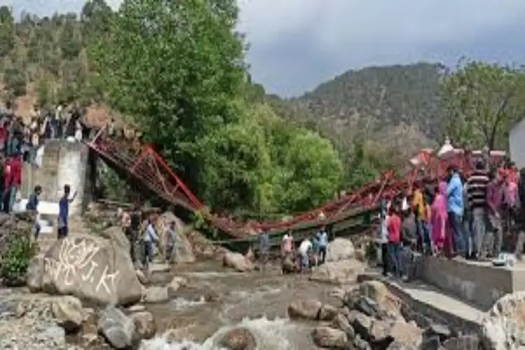 J-K: Under-construction footbridge collapses in Udhampur amid heavy rains