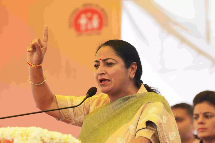 Delhi government plans to relocate 50,000 slum dwellers to flats