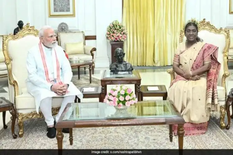 PM Modi meets President Murmu