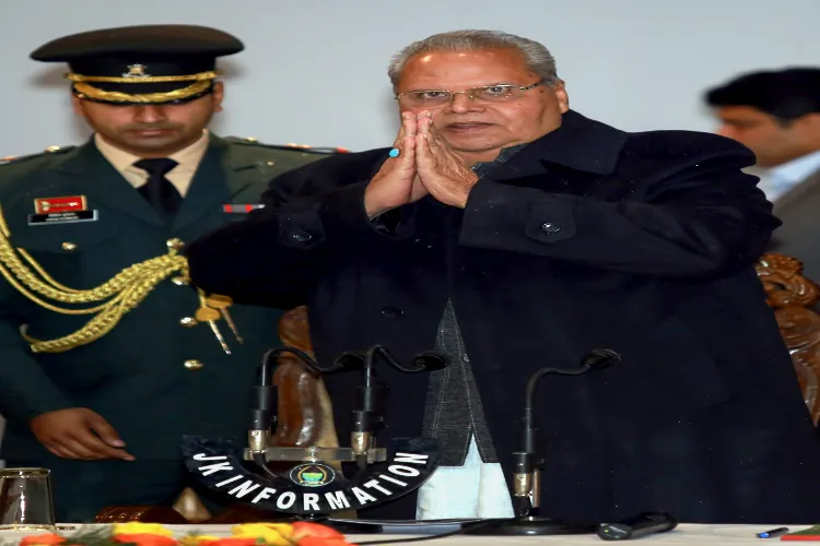 Satyapal Malik's death has brought grief in his native village Hisavada, villagers said - we have lost a leader connected to the ground