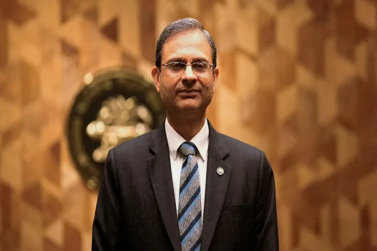 RBI Governor Sanjay Malhotra will announce policy rates today at 10 am