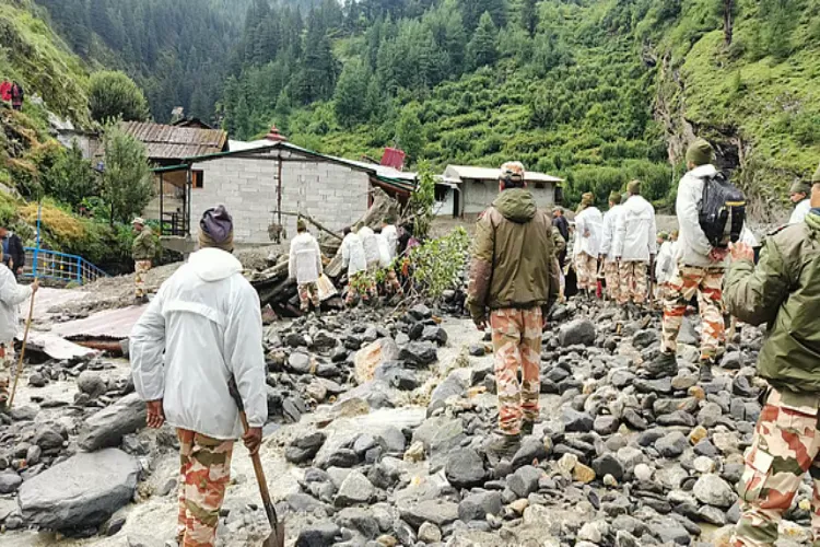 Uttarakhand CM spoke to the rescue team before leaving for Uttarkashi; Badrinath highway blocked by debris near Pipalkoti