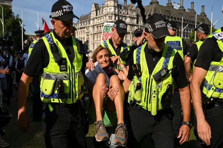 London: Protest against ban on Palestinian group, more than 200 arrested