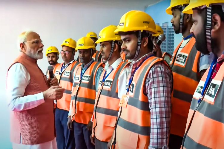 PM inaugurates flats for MPs, asks them to celebrate festivals on the premises