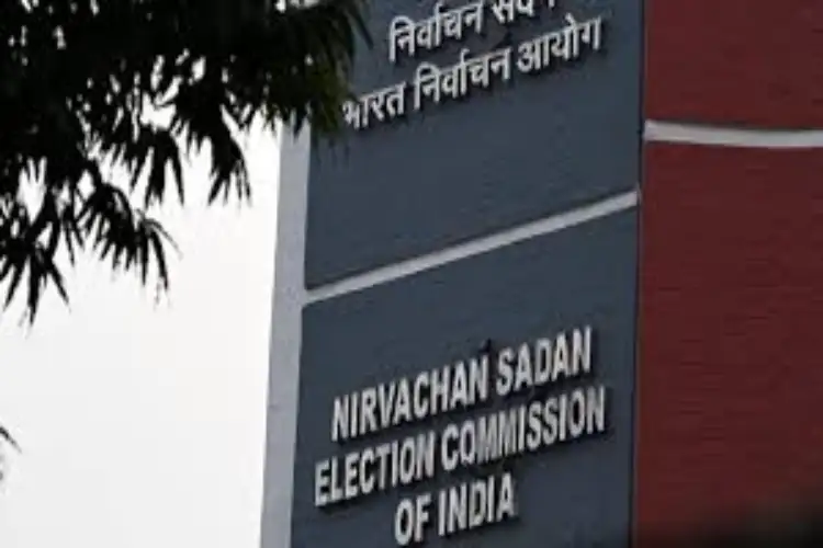 ECI starts proceedings to delist another 476 Registered Unrecognised Political Parties