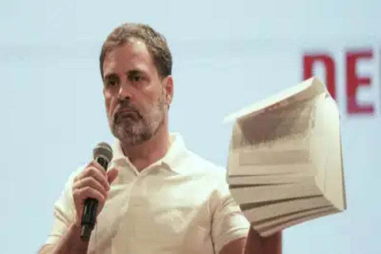 Through 'Voter Rights Yatra', we are waging a direct fight against 'vote theft': Rahul