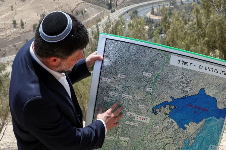 Israel takes a big step amid international opposition, plans to expand settlements in the West Bank