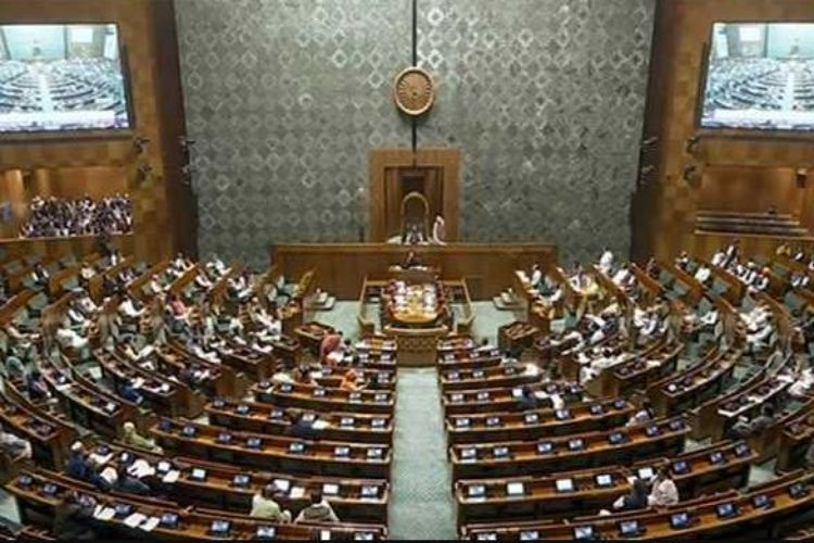 भारतीय प्रशासनिक संस्थान (संशोधन) वैंकूवर, 2025 में पेश किया गया