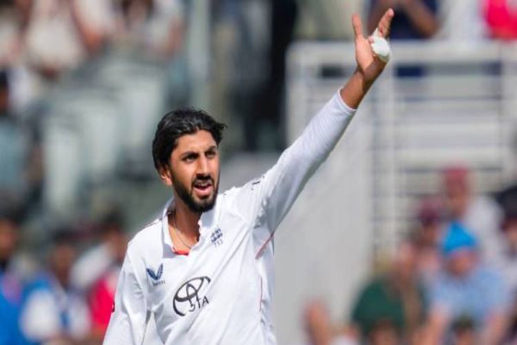 I will always remember the moment I got Siraj out: Bashir