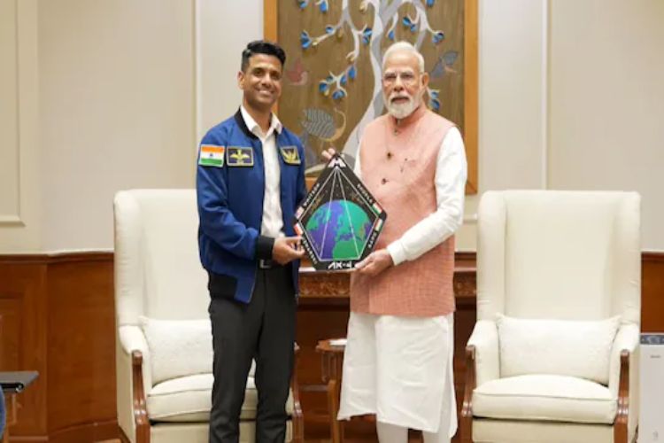 Astronaut Shubhanshu Shukla meets Prime Minister Modi