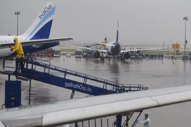 Amid heavy rains and waterlogging, IndiGo Airlines issues advisory for passengers flying from Mumbai