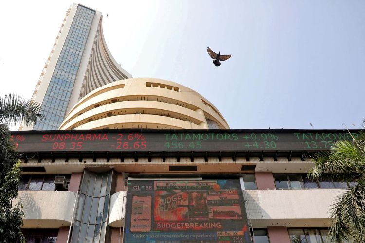 Domestic stock markets rise in early trade