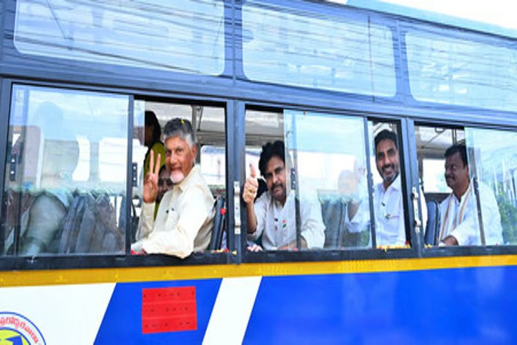 Stree Shakti Yojana: More than 18 lakh women traveled free in buses on 18 August in Andhra