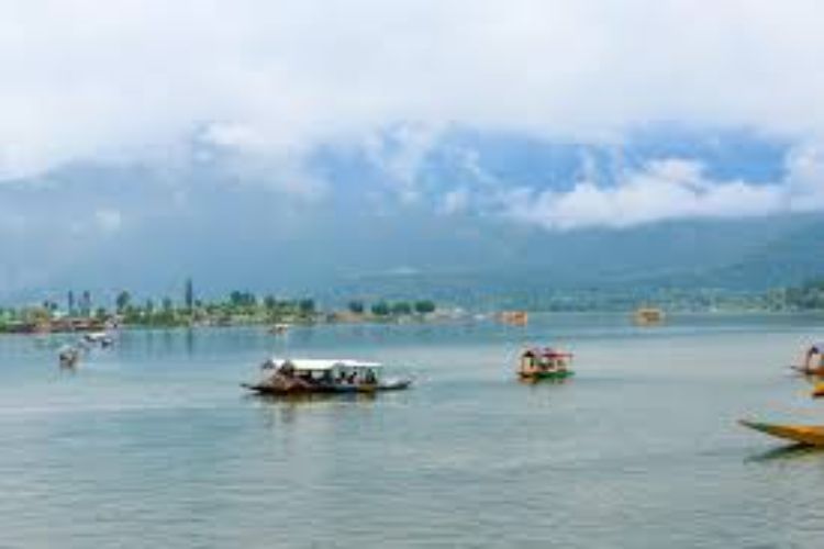 Celebration of sports will resonate in Dal Lake: 'Khelo India Water Sports Festival' will be held for the first time