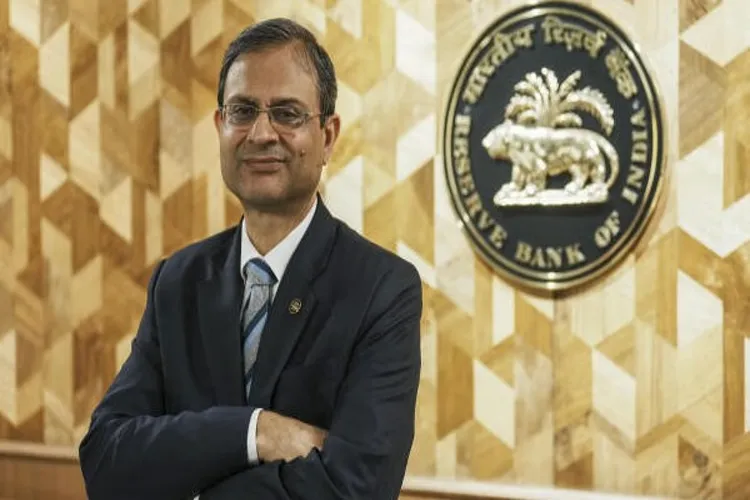 Indian economy is presenting a picture of strength and stability: RBI Governor Malhotra