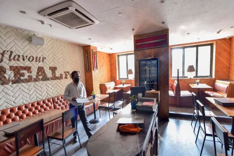 Restaurants are already charging more than MRP, why are they imposing service charge: Delhi High Court