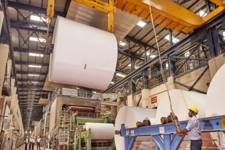 India sets minimum import price for some paper boards