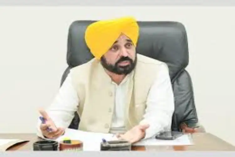 Punjab CM announces Rs 2 lakh aid for kin of Hoshiarpur LPG Tanker blast victims