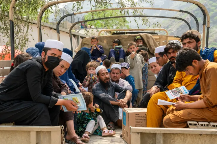Afghans returning from Pakistan and Iran face serious health challenges: WHO
