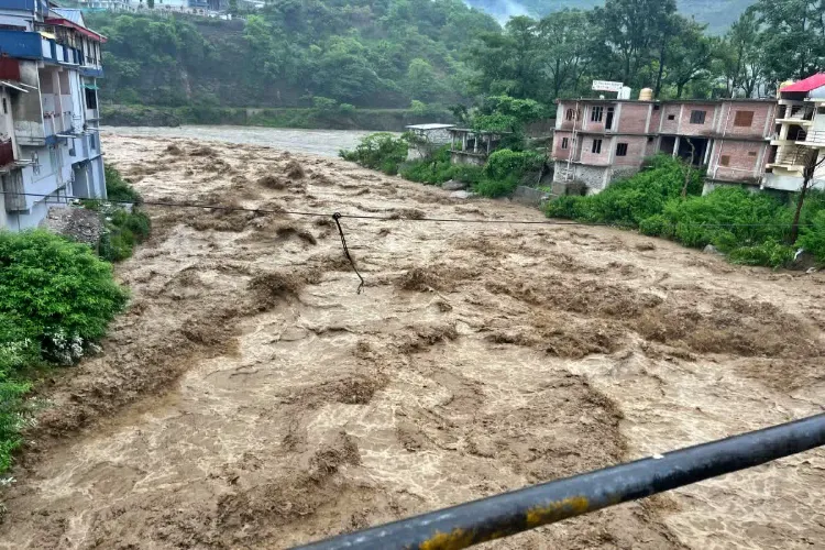 Heavy rains disrupt life in Himachal, schools closed in four districts