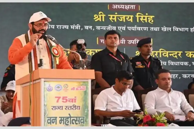 Haryana CM Saini and other leaders cycle to state Assembly to promote environment conservation