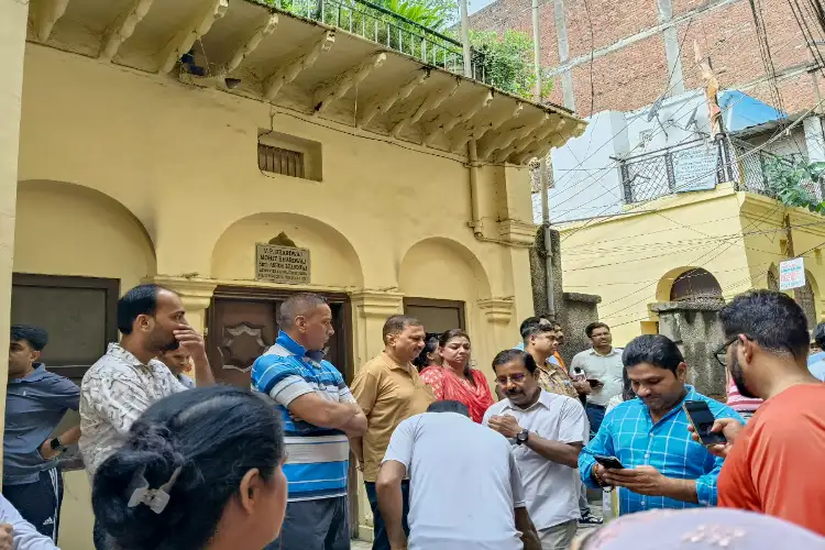 ED raids premises linked to AAP leader Saurabh Bharadwaj and others