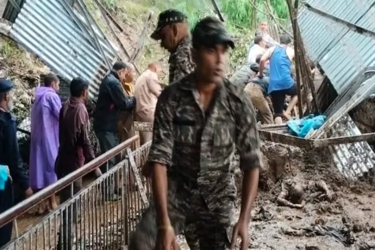 Jammu and Kashmir: Landslide near Vaishno Devi Dham, death toll reaches 30