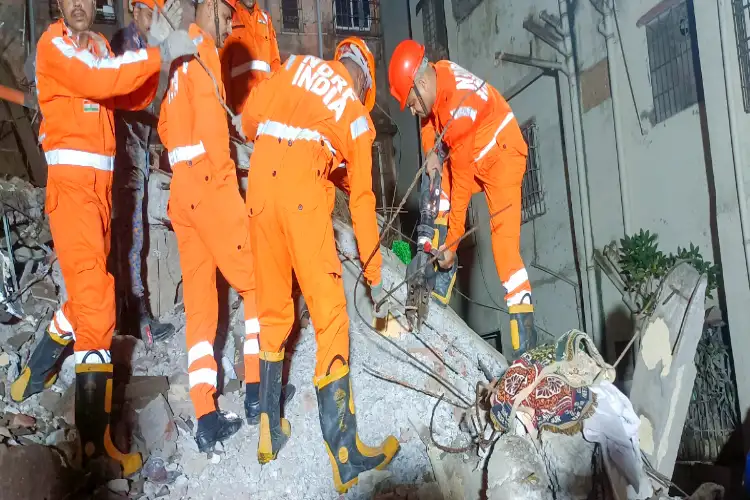 Mother, toddler killed, 9 injured as part of building collapses in Maharashtra’s Palghar district