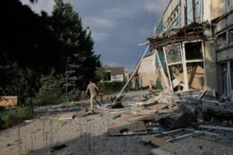 Peace efforts stalled as Russia annexed an eighth region of Ukraine