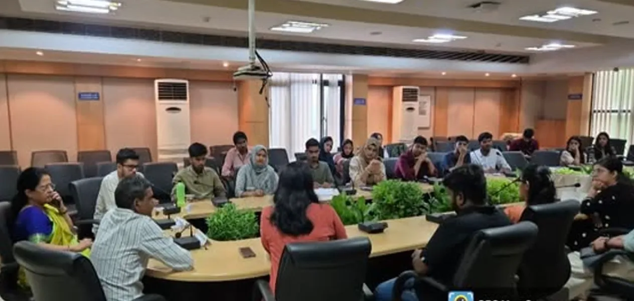 How to do PhD abroad explained in Jamia?