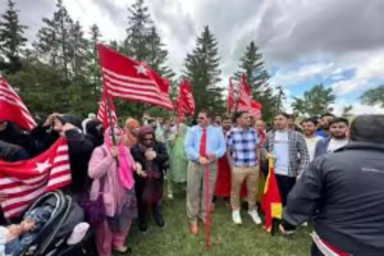 UKPNP stages protest in Canada, demanding release of detained students in PoJK