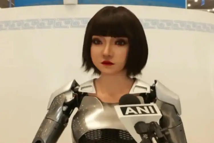 Tianjin: Humanoid AI robot Xiao He to assist media personnel at SCO Summit