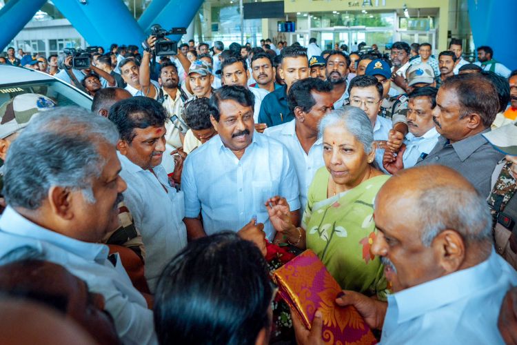 Nirmala Sitharaman meets family members of late Governor La Ganesan in Chennai, pays tribute