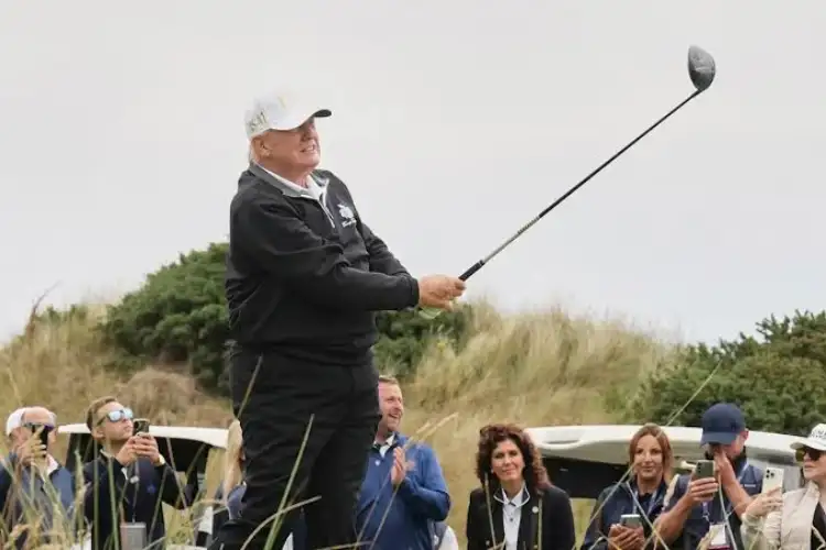 Trump dispels health rumours, hits golf course in Virginia