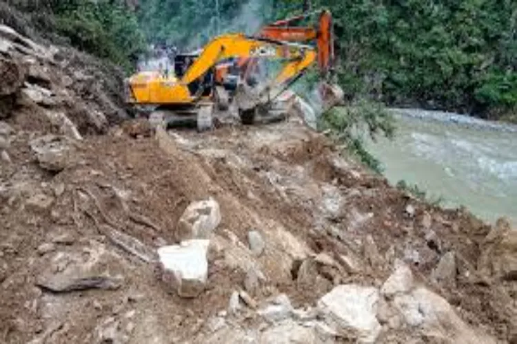 Landslides have increased in the country due to climate change, construction and rainfall: GSI scientist