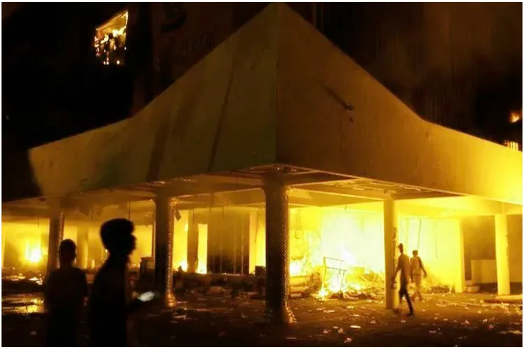 Indonesia is burning in the fire of protests, announcement of reduction in allowances of MPs
