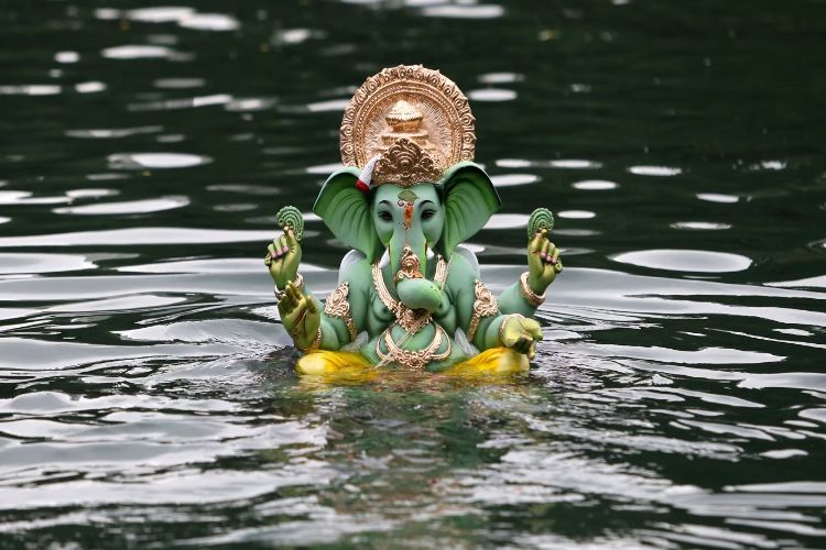 Over 40,000 idols immersed in Mumbai on fifth day of Ganpati festival