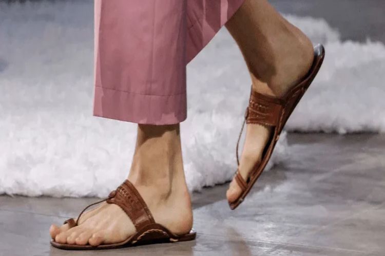 Kolhapuri Sandals for Festivals: Desi style, foreign brands and slippers worth Rs 70 thousand