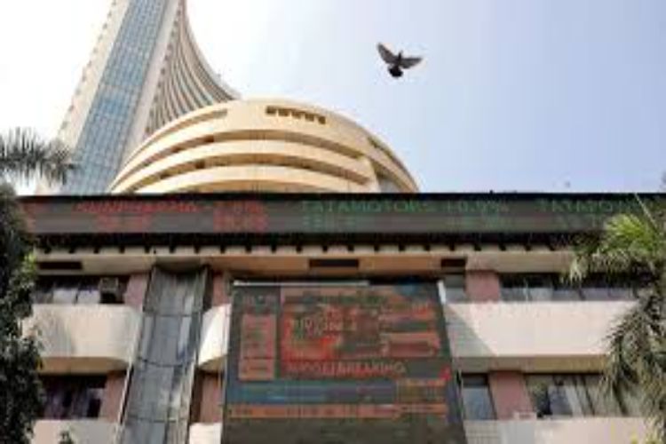 Sensex, Nifty rise in early trade